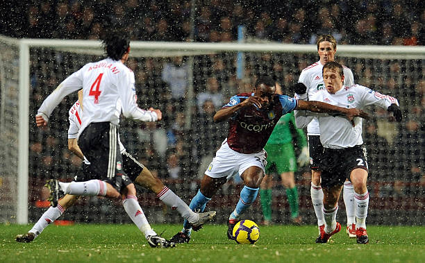 一支高压逼 一支高压逼