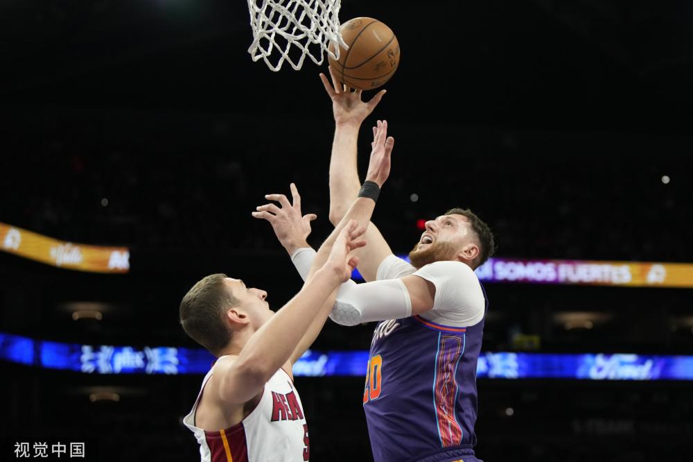 国际赛事中 国际赛事中