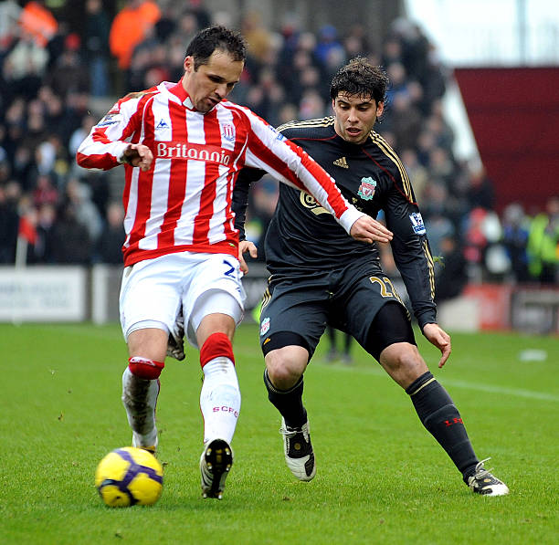 于球员身体 于球员身体