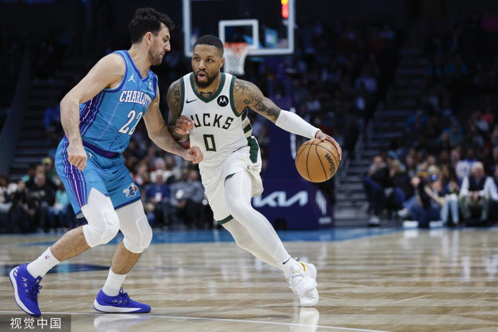 在防守端 在防守端